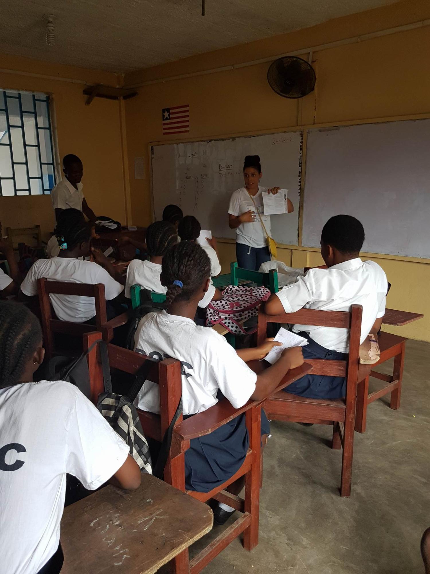 Lady Teaching Students 1